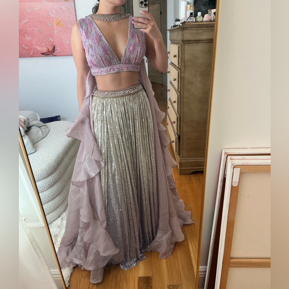 Kalki Lavender Shaded Sequins Lehenga curly dupatta